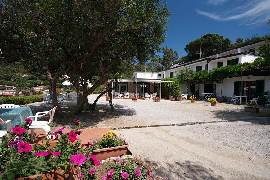 Hotel Dino, Insel Elba: eine Terrasse